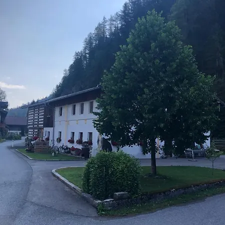 דירה Familie Weissenbach *