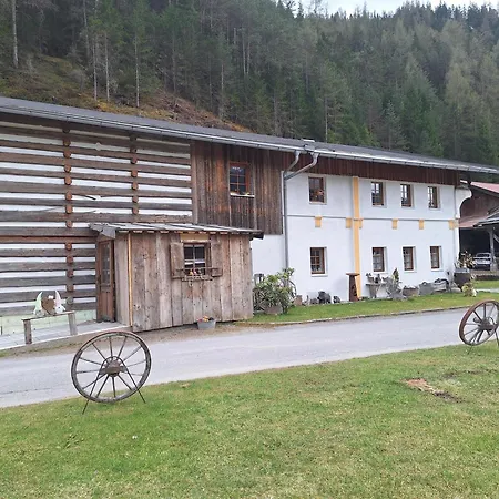 公寓 Familie Weissenbach 埃尔比格纳尔普